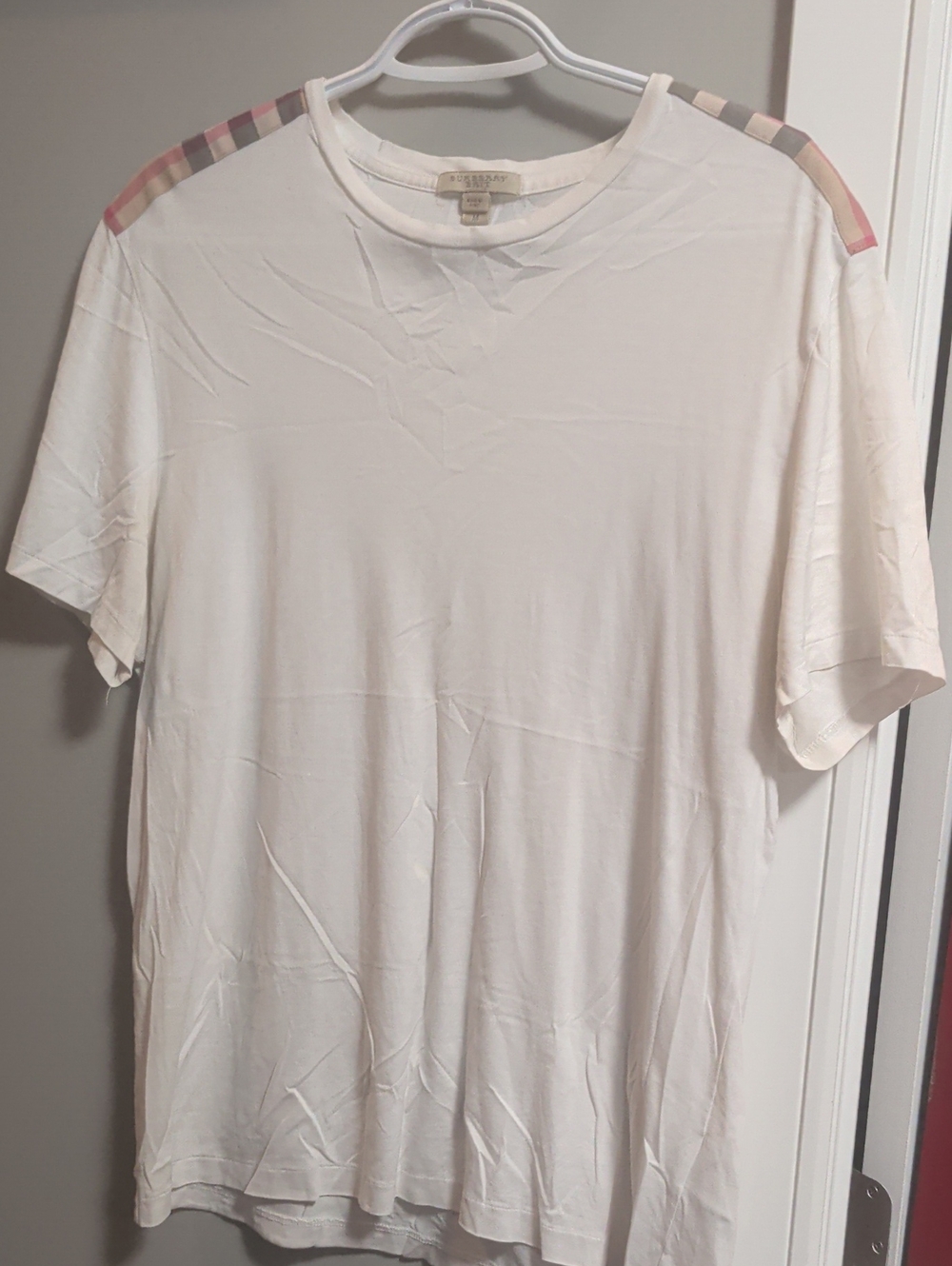 Burberry White Crewneck T-Shirt with Signature Check Shoulder Panels
